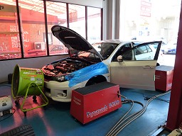 スーパーオートバックス熊谷店デモカー展示