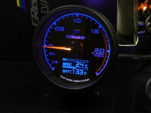 �g���X�g���}���`���[�^�[�@�u �}���` D/A�Q�[�W �v