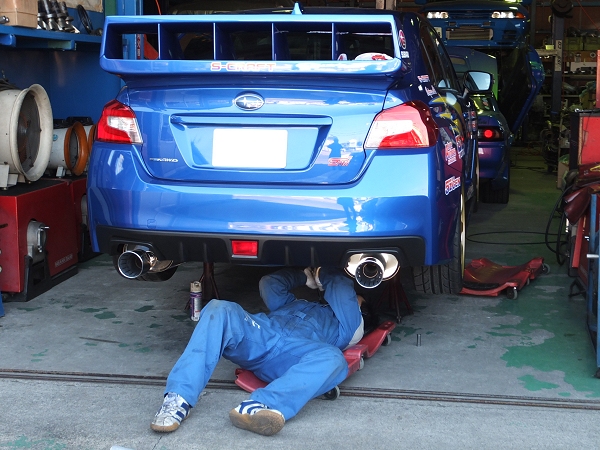 WRX-STI(VAB)用 HKSスーパーターボマフラー