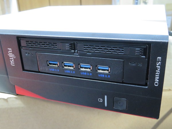 富士通 ESPRIMO D582 中古・再生品デスクトップパソコン