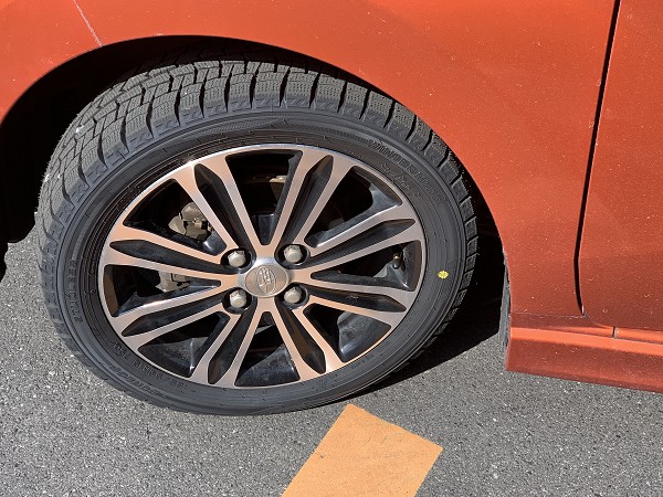 スタッドレスタイヤ ダンロップ(Dunlop) WINTER MAXX 02